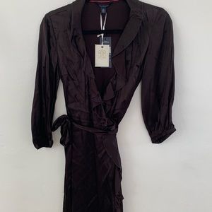 Tommy Hilfiger brown silk dress. Size 4. New with tags